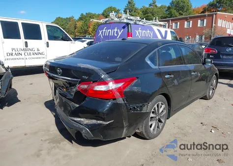 2017 Nissan Altima 2.5 Sv z USA, uszkodzony, nr VIN 1N4AL3AP8HC290433